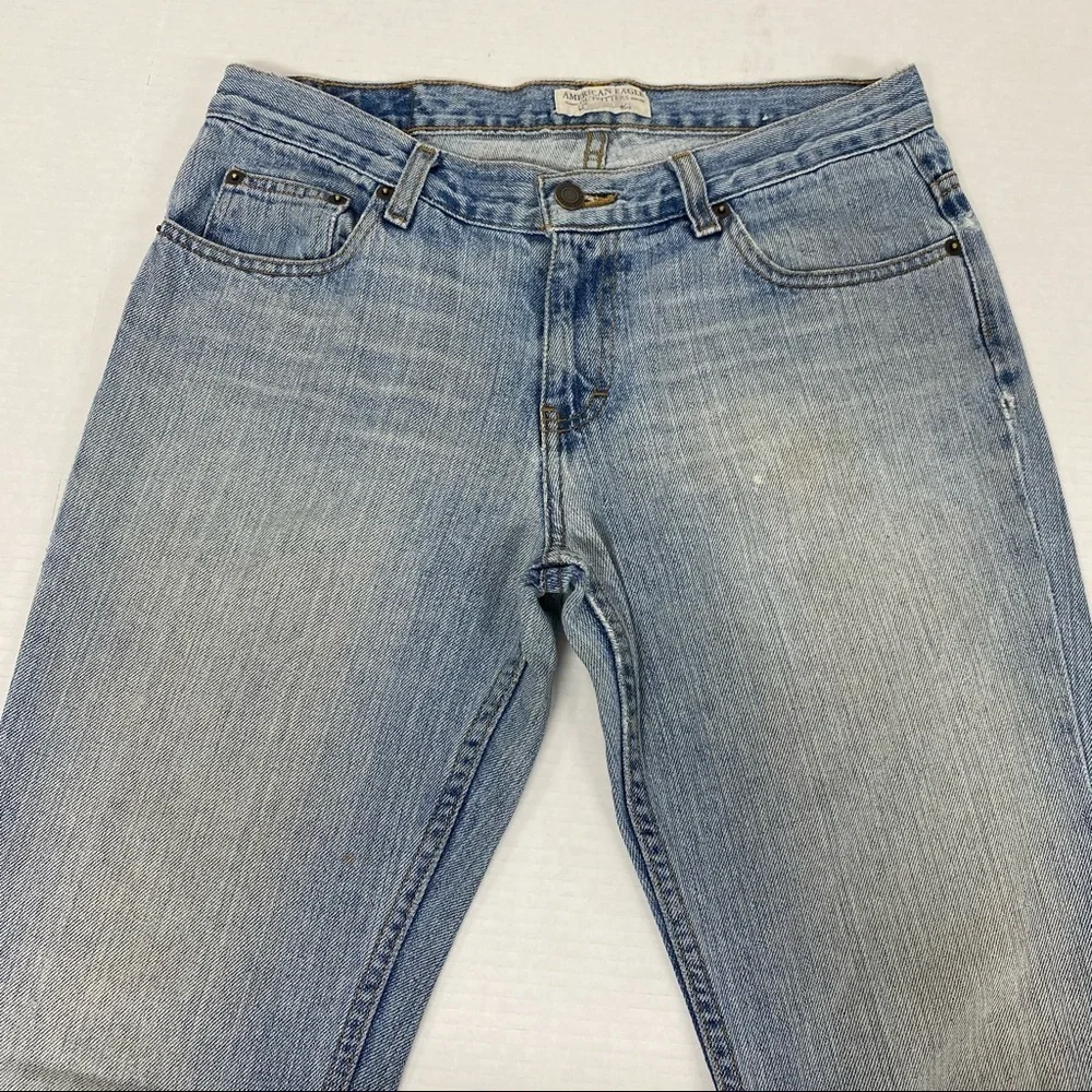 American Eagle Favorite Light Wash Raw Hem Jeans